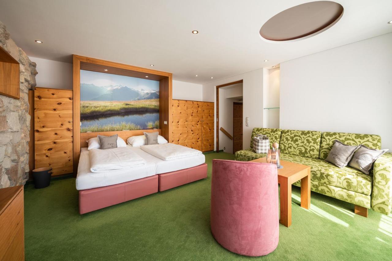 Hotel Gassner Нойкірхен-ам-Гросфенедігер Екстер'єр фото