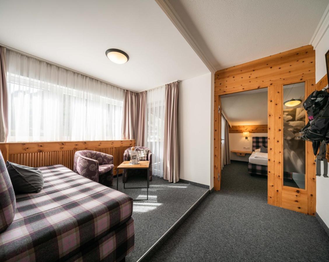 Hotel Gassner Нойкірхен-ам-Гросфенедігер Екстер'єр фото